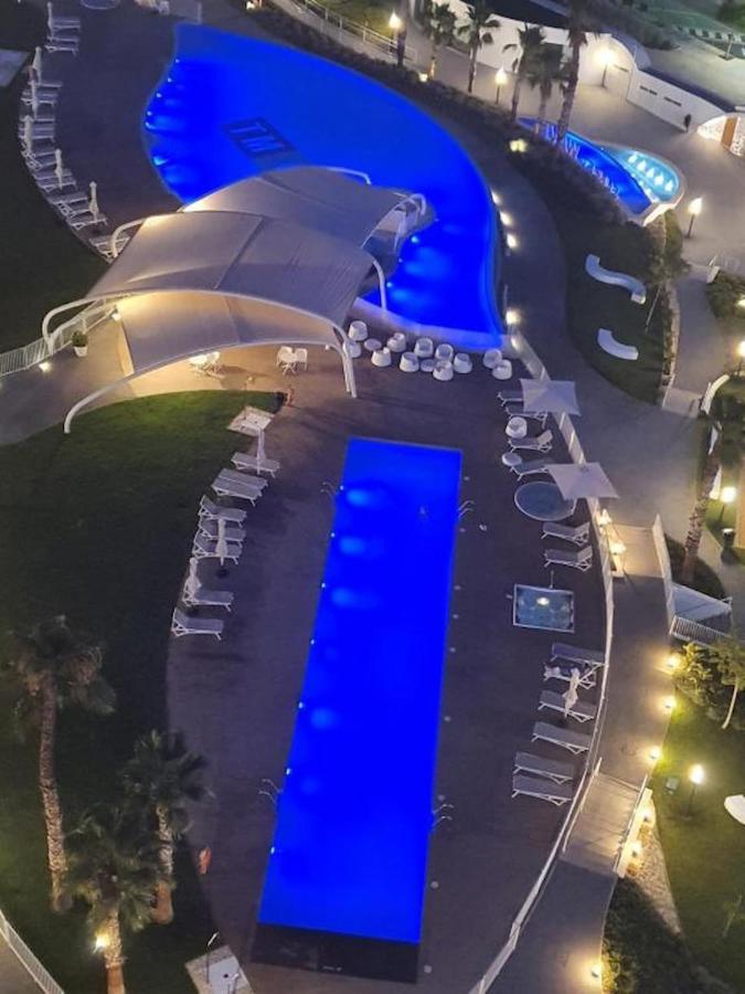 Apartamentos Sunset Waves By Sonneil Rentals Benidorm Eksteriør billede